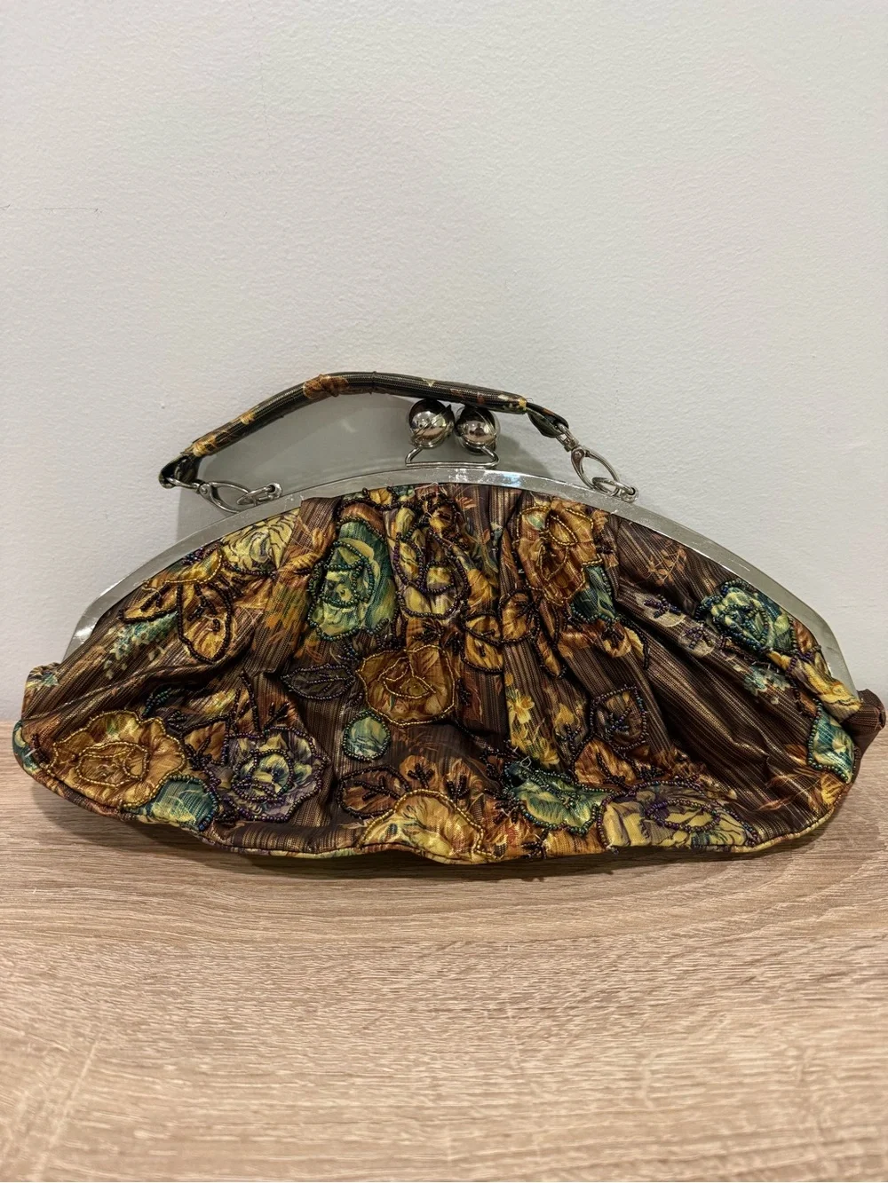 Vtg INS Metallic Brocade Floral Beaded Evening Bag Gold Brown Kiss Lock Clutch